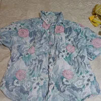 تعداد زیادی لباس و کفش  قیمت ۳۰ و ۴۰ تومن