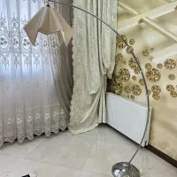 آباژور ایستاده رومبلی