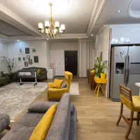 ۱۳۰متر/سه خوابه/کوهک/منطقه۲۲/دریاچه