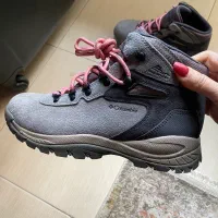 کفش کوهنوردی