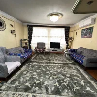 آپارتمان ۸۱ متری/تک واحدی/قدرالسهم ارزنده/استادسرا