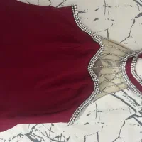 لباس یلدایی|لباس|گلبهار, شهر جدید گلبهار|دیوار