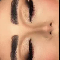 میکاپ و لیفت ابرو و مژه در شهریار(شهرک وایین)