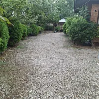 فروش ویزه ویلایی با5تا6تاخونه4000متری