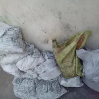 چتر مغازه و سنگ تزئینی