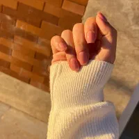 کاشت ناخن