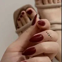 کاشت تخصصی ناخن|خدمات آرایشگری و زیبایی|شاهین‌شهر, حافظ شمالی|دیوار