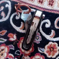 کلید پیداشده ارکیده|اشیا|زاهدان, |دیوار