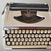 ماشین تایپ brother|کلکسیون اشیاء عتیقه|تهران, اقدسیه|دیوار