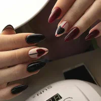 ** آف ویژه ** کوتاهی مو و کاشت ناخن