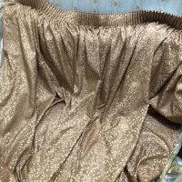 دوپرده ضخیم و شکلاتی و یک عدد پرده حریر