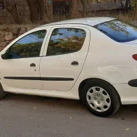 ۲۰۶ sdفول وی ۸ مدل ۹۳ سفید