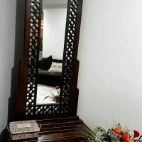 کنسول وآیینه قدی تمام چوب درحدنو
