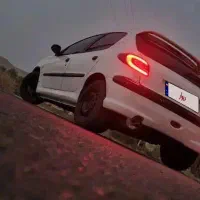 پژو 206