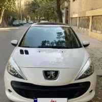 پژو 207 پاناروما