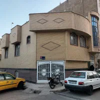 ۲ طبقه/ ۱۴۵ متری/ ۵ خواب/با دو پارکینگ/سند ۶ دانگ