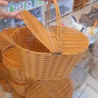 سبدهای بافتی پیک نیک درب دار