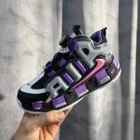 فروش انواع کفش و کتونی