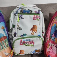 کیف مدرسه نو|کیف، کفش، کمربند|شیراز, کوشک میدان|دیوار