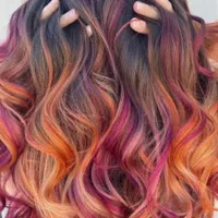 خدمات و آموزش دیپلم آرایشگری میکاپ شینیون و تتو