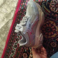 کفش اسپرت نقره ای|کیف، کفش، کمربند|اسلامآباد غرب, |دیوار