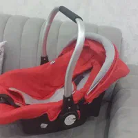 صندلی ماشین و کریر
