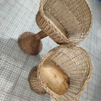 سبد چوبی پایه دار