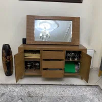 آینه کنسول چوبی|بوفه، ویترین، کنسول|اسلام‌شهر, شهرک واوان|دیوار