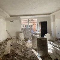 ۱۰۸ متر، همکف راه جدا