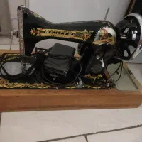 چرخ خیاطی قدیمی Nauzer