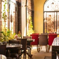 استخدام|استخدام خدمات فروشگاه و رستوران|اصفهان, جلفا|دیوار