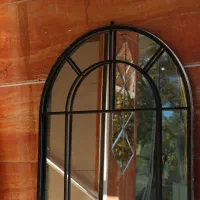 آینه گنبدی|آینه|اصفهان, قلعه طبره|دیوار