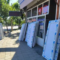 کار در کارگاه پنجره دوجداره