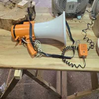 بلندگوی جار|صوتی و تصویری|همدان, |دیوار