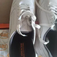 کفش اسپورت .کفش کوهنوردی|کیف، کفش، کمربند|اصفهان, شمس آباد|دیوار