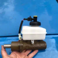 پمپ ترمز نیسان وانت