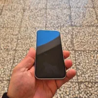 ایفون ۱۶ نرمال