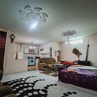 خانه حاشیه فروشی جهت مسکونی و تجاری