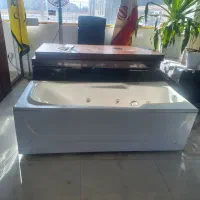 وان جکوزی تک نفر