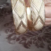 دو عدد النگو روسی