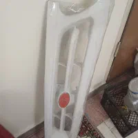 جلو پنجره پراید