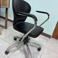 صندلی چرخ دار