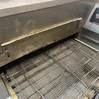 فر پیتزا ریلی کارکرده KGS دهنه ۵۰