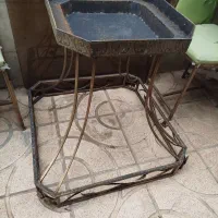 میز و صندلی اهنی چهار نفره