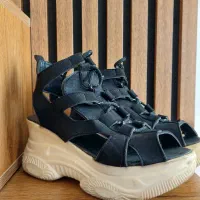 صندل لژ دار زنانه سایز ۳۹