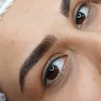 مدل برای انواع خدمات آرایش دائم