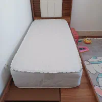 تشک نوجوان|تشک تختخواب|قرچک, میرزائی جنوبی|دیوار