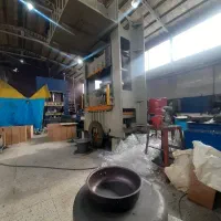 کارگر ساده آقا و خانم جهت کاردرکارخانه ظروف تفلون