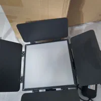 پروژکتور فیلمبرداری عکاسی متفیر پاناسان با سه پایه