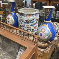 وسایل عتیقه و لوکس(سمساری)